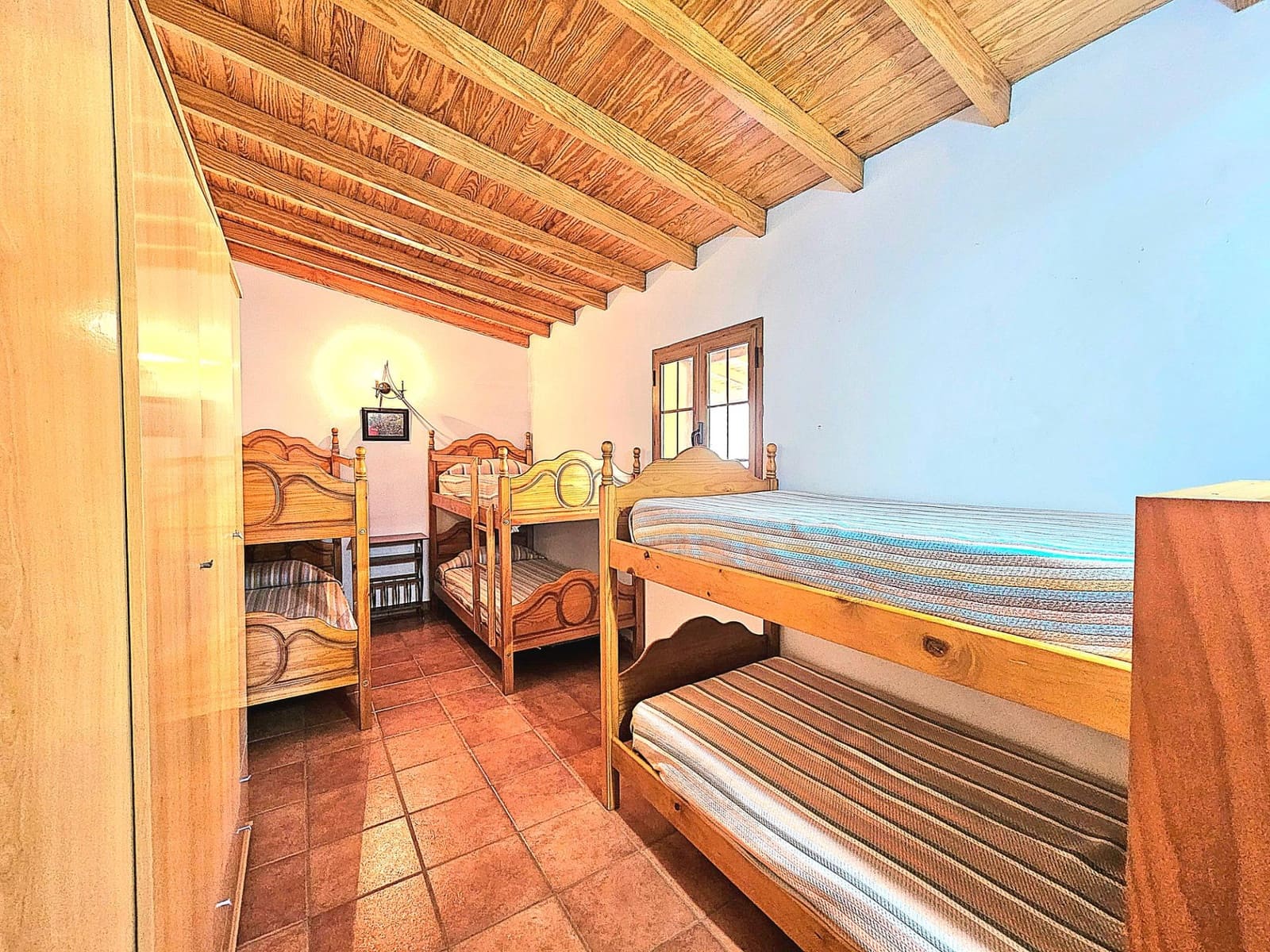 2 bedroom Finca/Country House for sale in La Aldea de San Nicolas with garage - € 900,000 (Ref: 9447146)