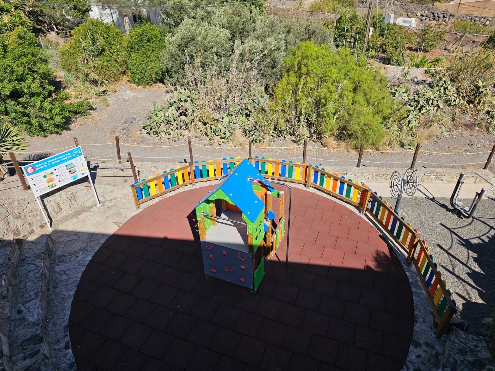 2 bedroom Finca/Country House for sale in La Aldea de San Nicolas with garage - € 900,000 (Ref: 9447146)