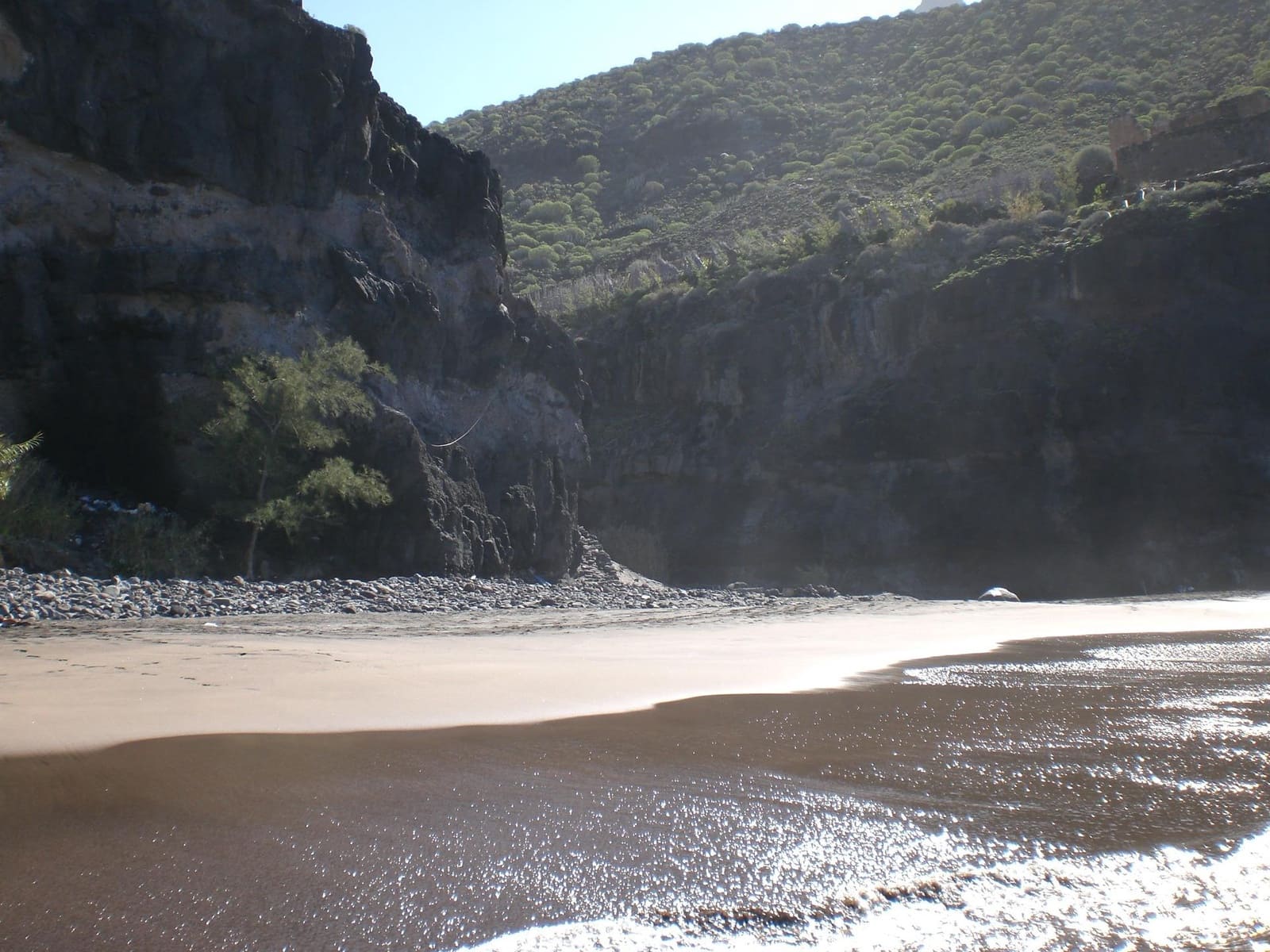 2 bedroom Finca/Country House for sale in La Aldea de San Nicolas with garage - € 900,000 (Ref: 9447146)
