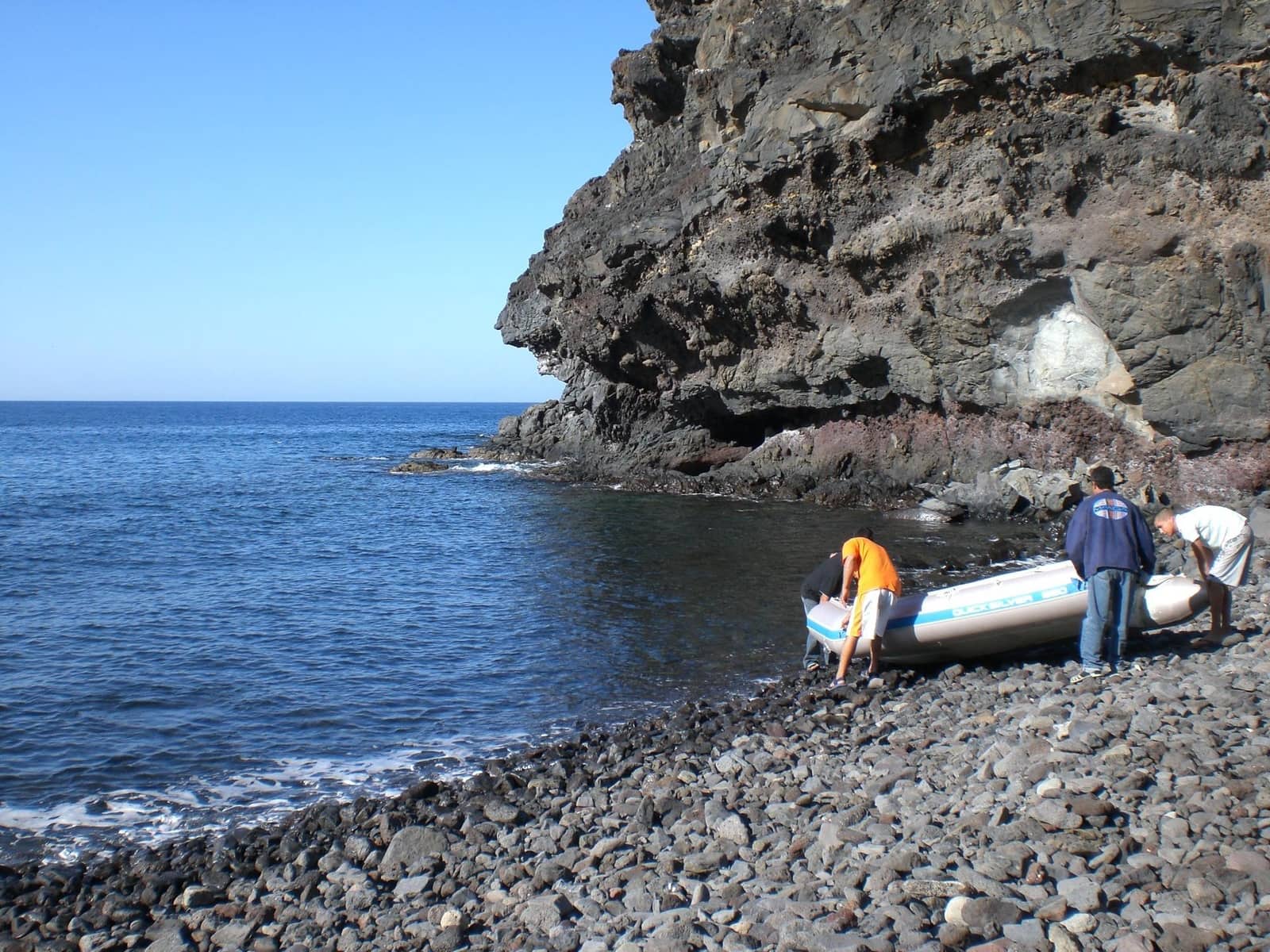 2 bedroom Finca/Country House for sale in La Aldea de San Nicolas with garage - € 900,000 (Ref: 9447146)