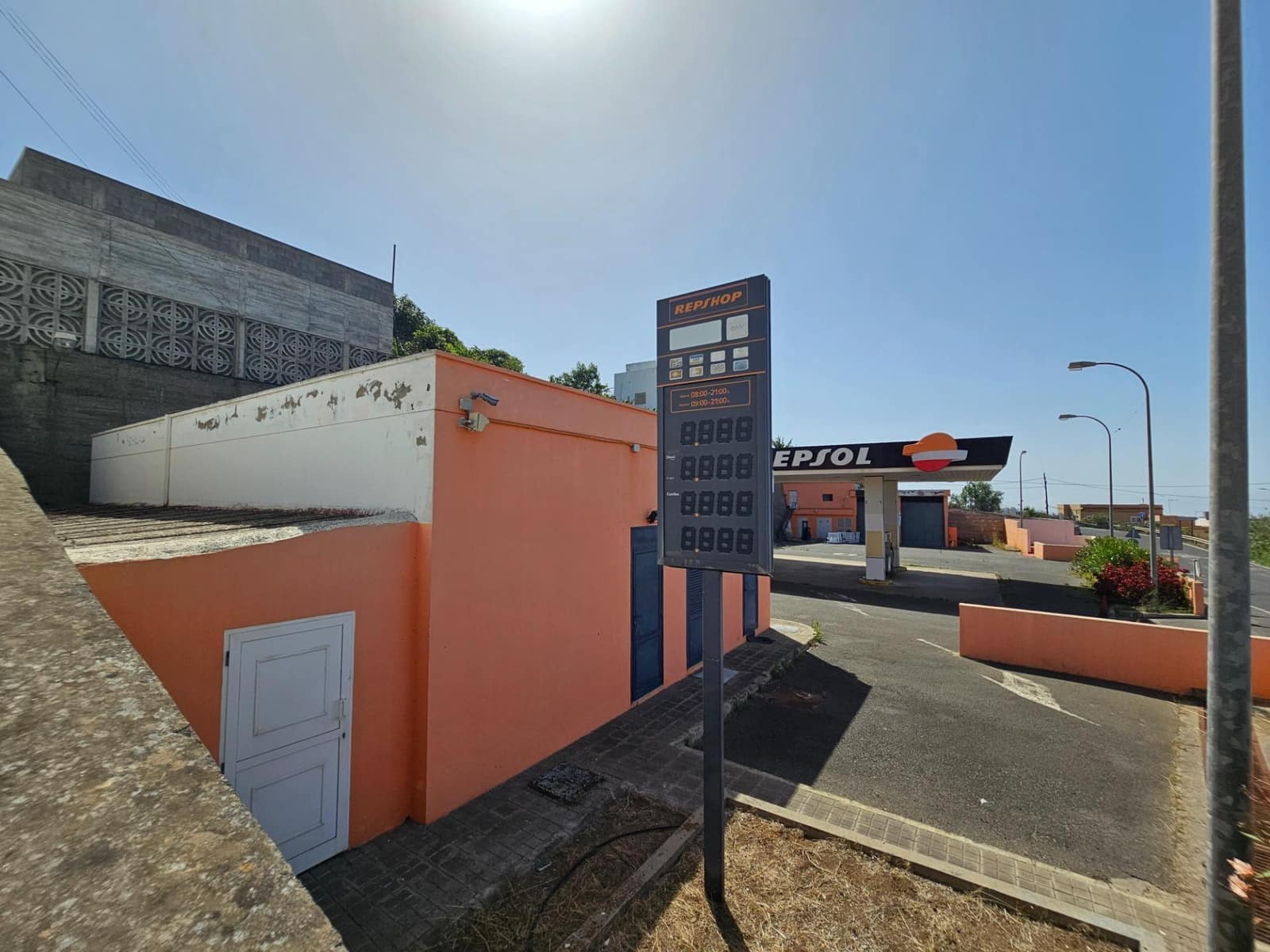 Business for sale in Santa Maria de Guia de Gran Canaria - € 449,000 (Ref: 9447147)