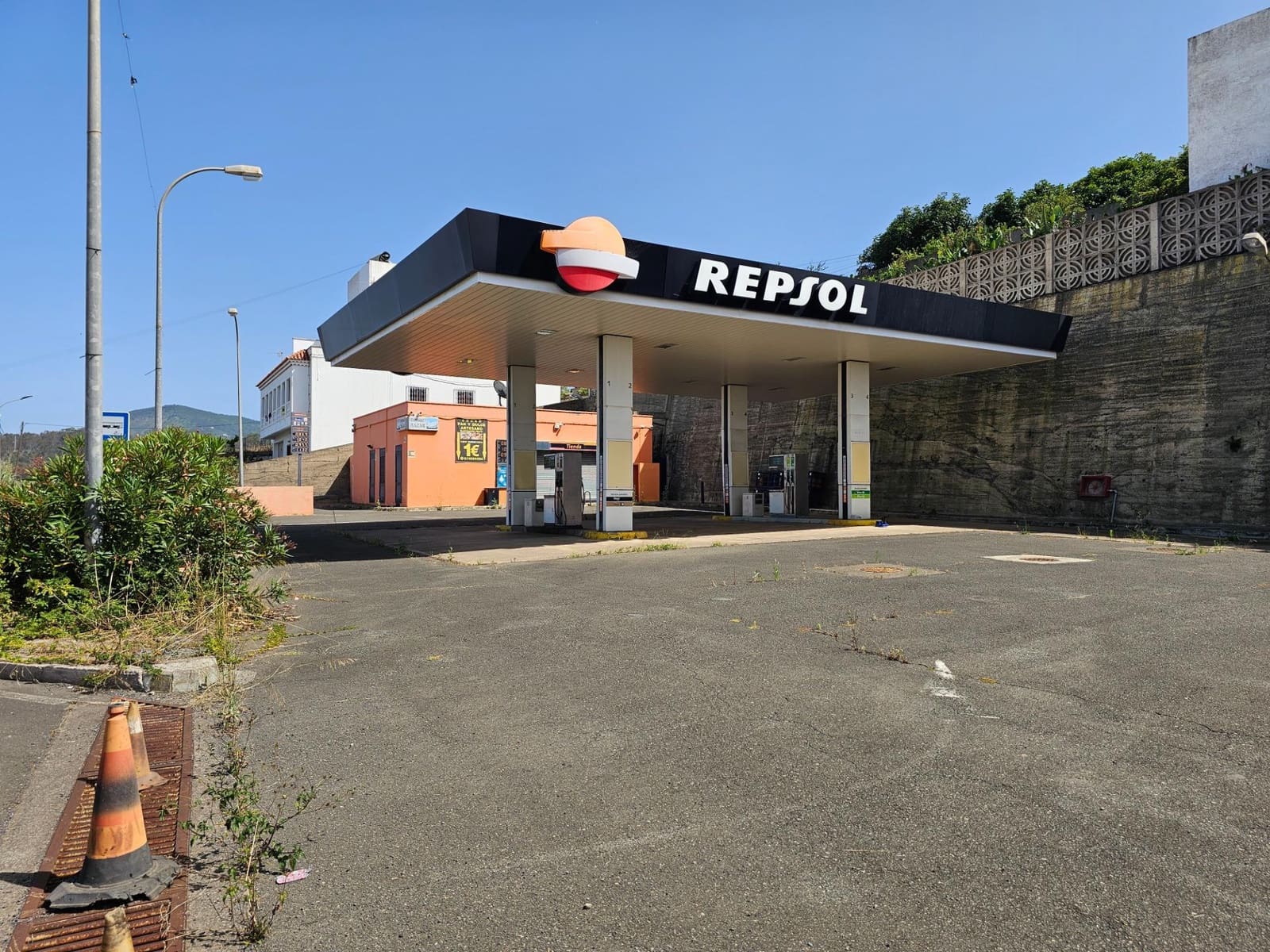 Business for sale in Santa Maria de Guia de Gran Canaria - € 449,000 (Ref: 9447147)