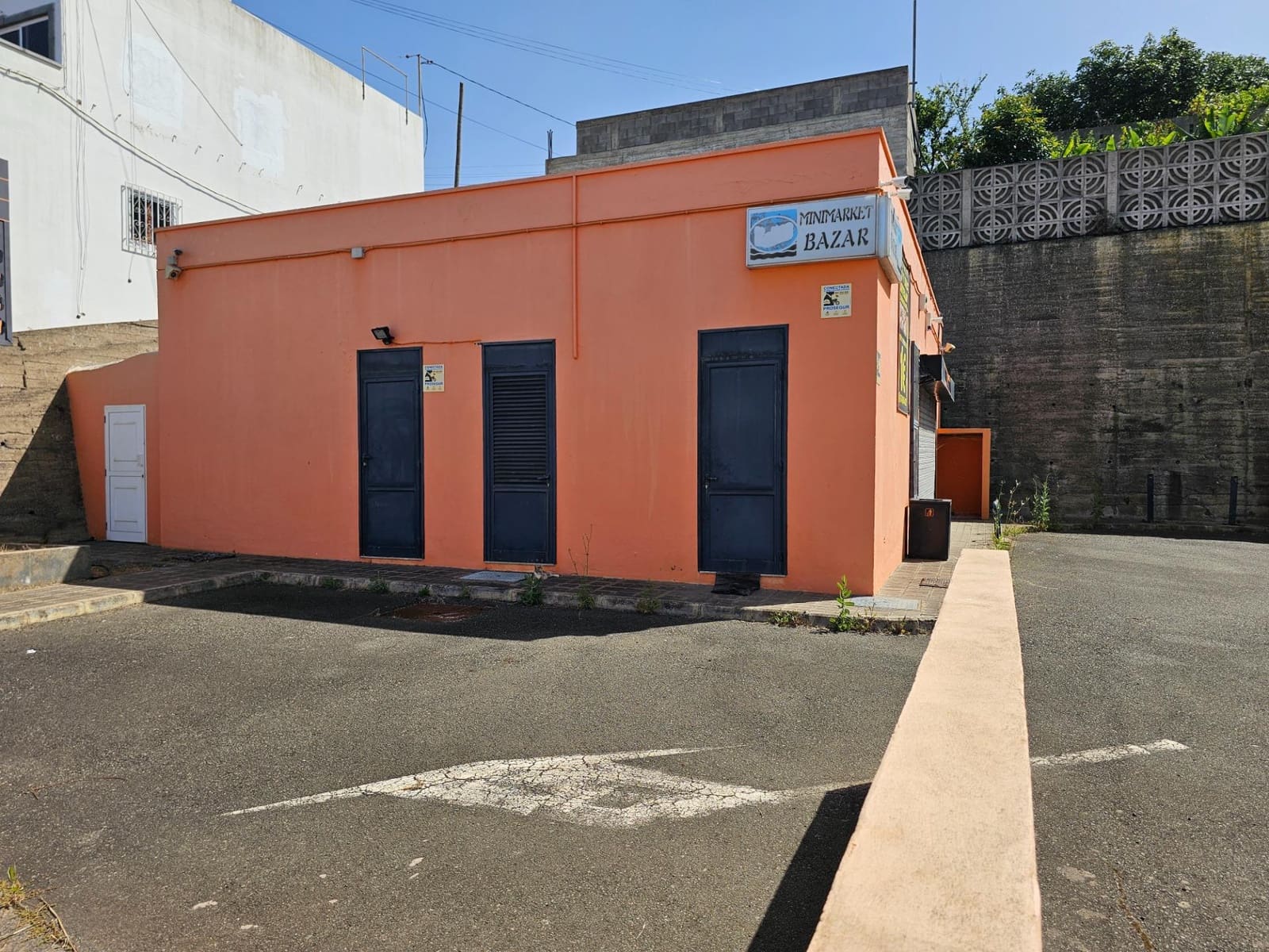 Business for sale in Santa Maria de Guia de Gran Canaria - € 449,000 (Ref: 9447147)