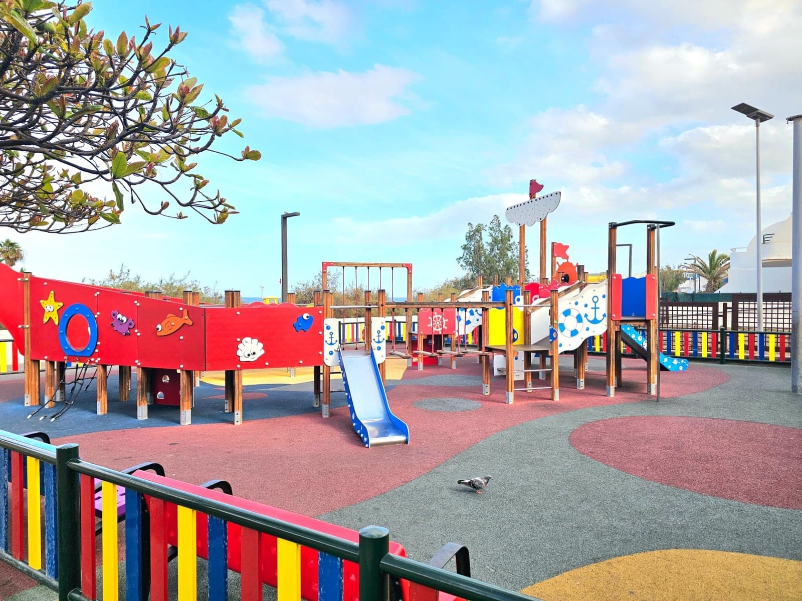 Commercial for rent in La Garita - € 4,900 (Ref: 9447148)