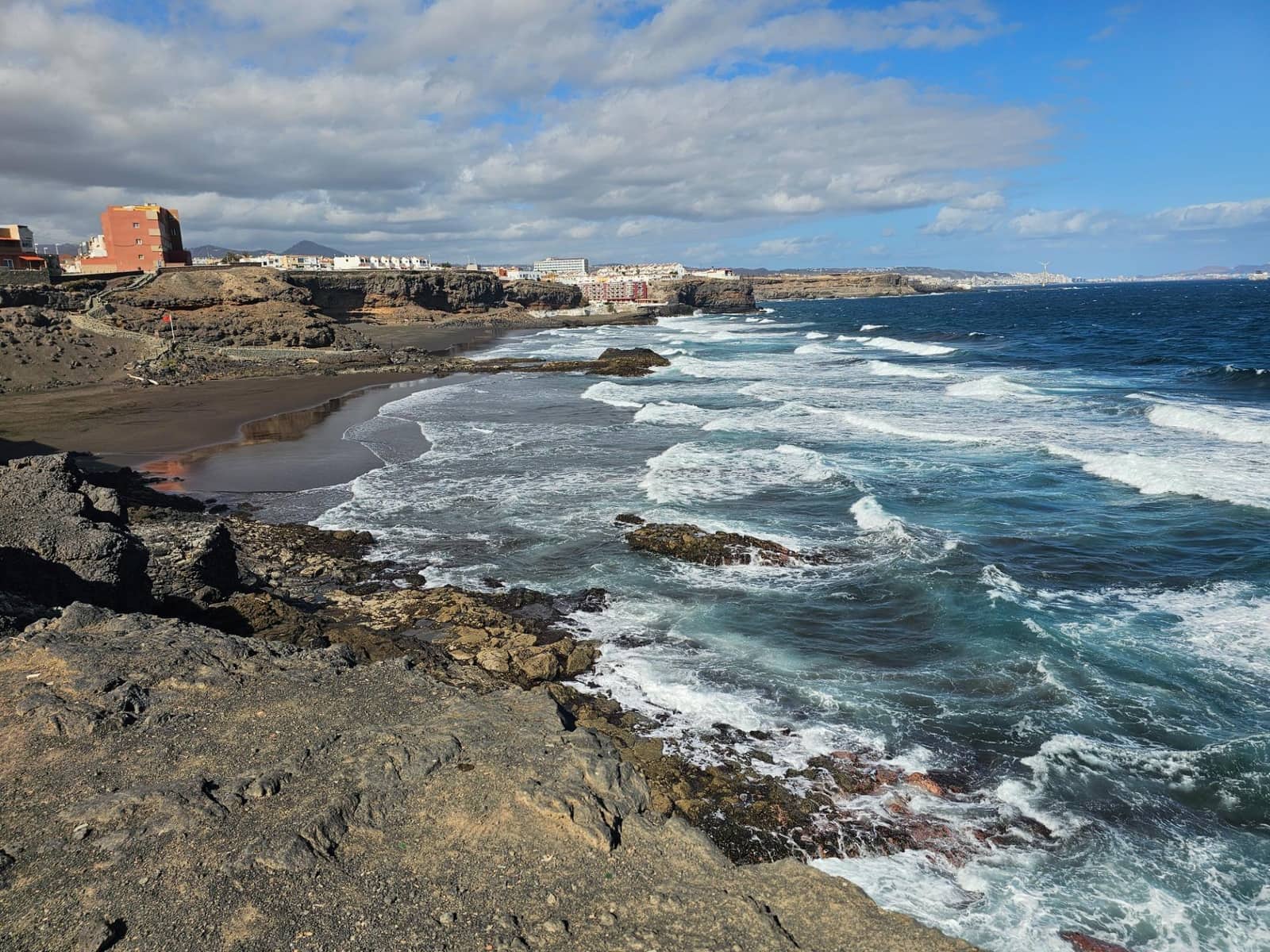 Commercial for rent in La Garita - € 4,900 (Ref: 9447148)