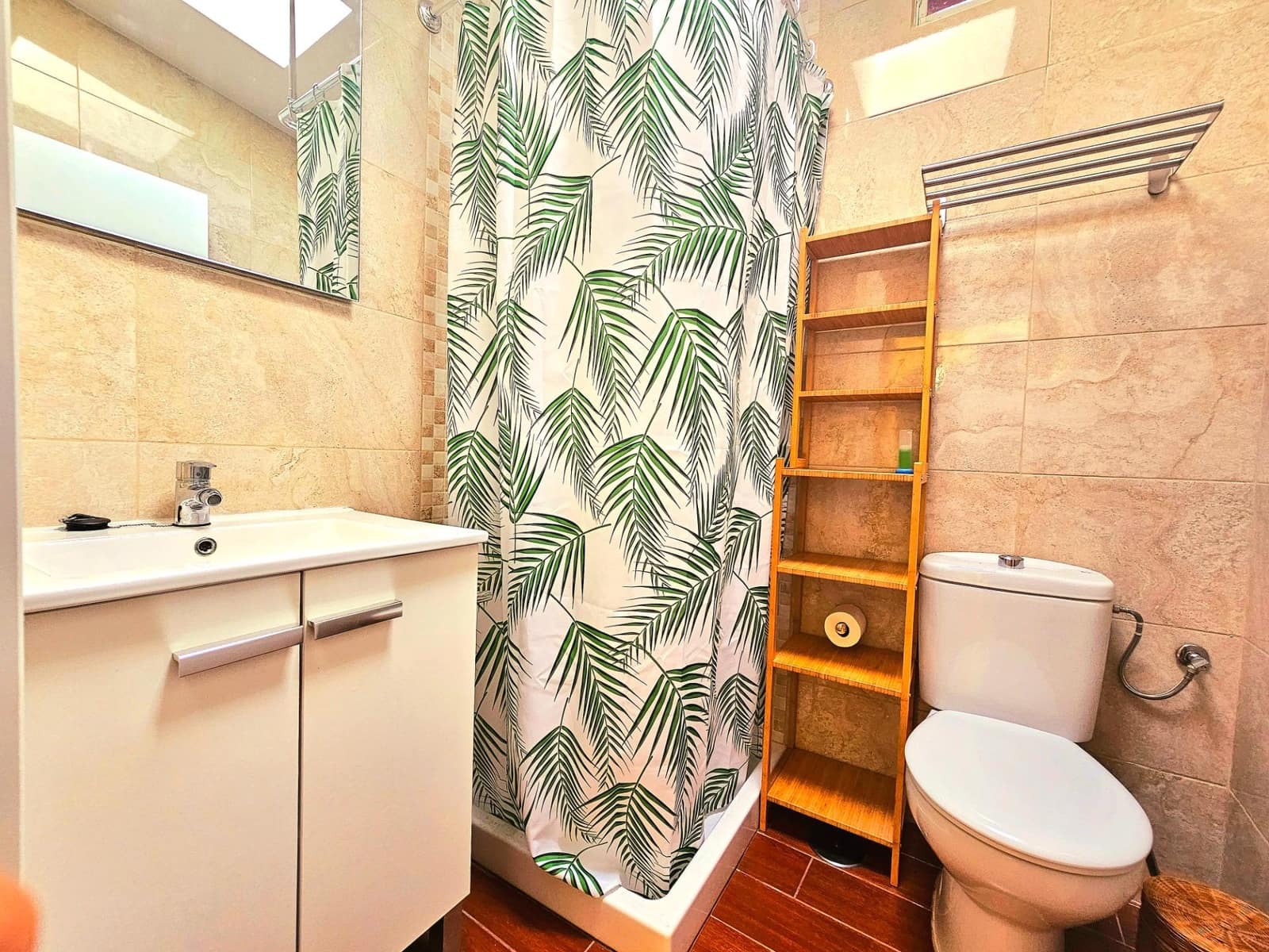 2 bedroom Villa for sale in Telde with garage - € 295,000 (Ref: 9447149)