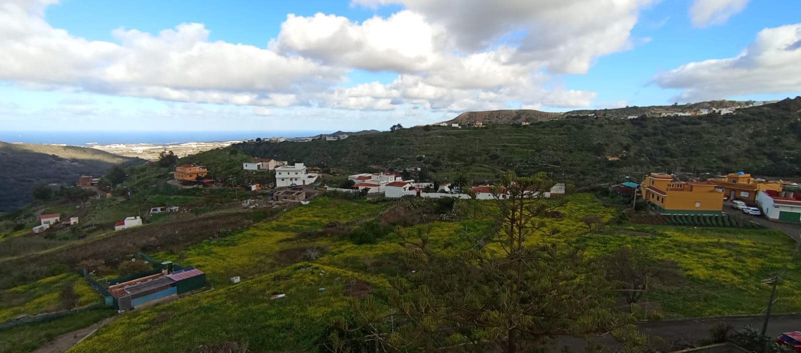 6 bedroom Villa for sale in San Lorenzo with garage - € 525,000 (Ref: 9447152)