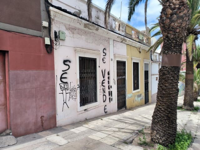 Solar/Parcela en Guanarteme, Las Palmas de Gran Canaria en venta - 250.000 € (Ref: 9447159)