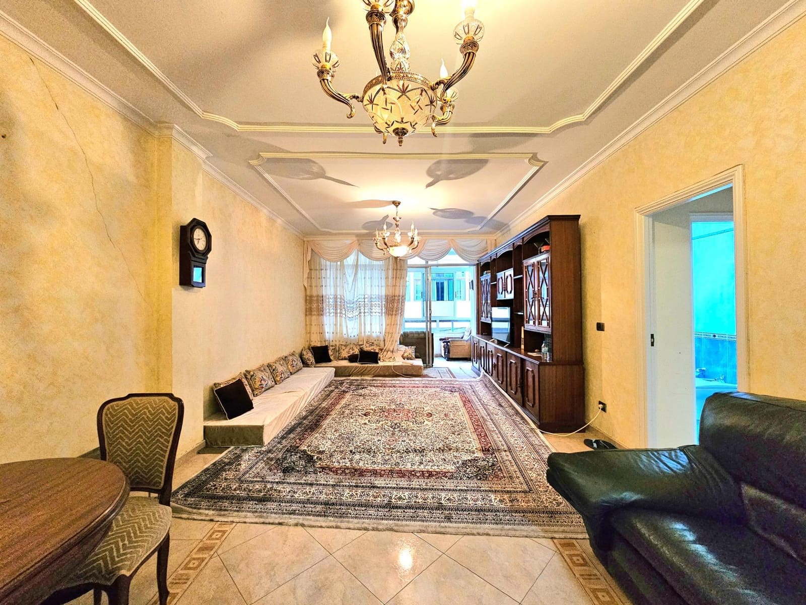 4 bedroom Flat for sale in Las Palmas de Gran Canaria - € 550,000 (Ref: 9447160)