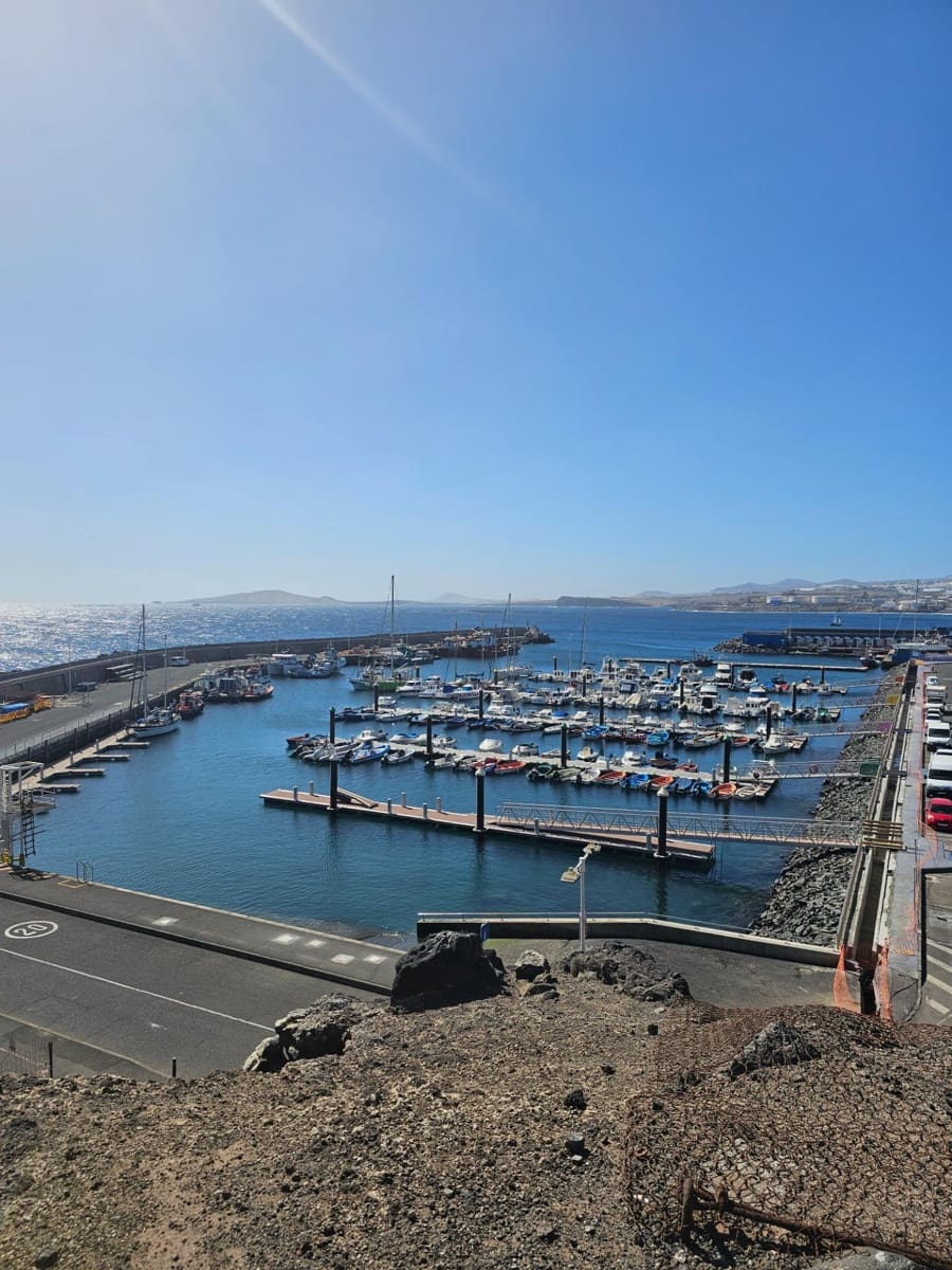 Ático de 2 habitaciones en Telde en venta con garaje - 245.000 € (Ref: 9447161)