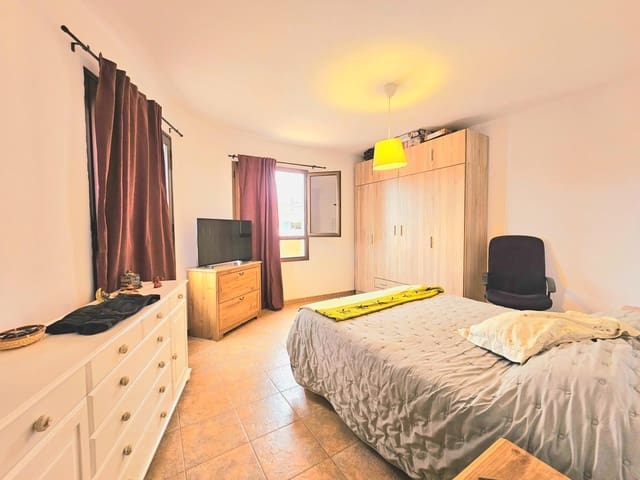 Ático de 2 habitaciones en Marpequeña, Telde en venta con garaje - 245.000 € (Ref: 9447161)