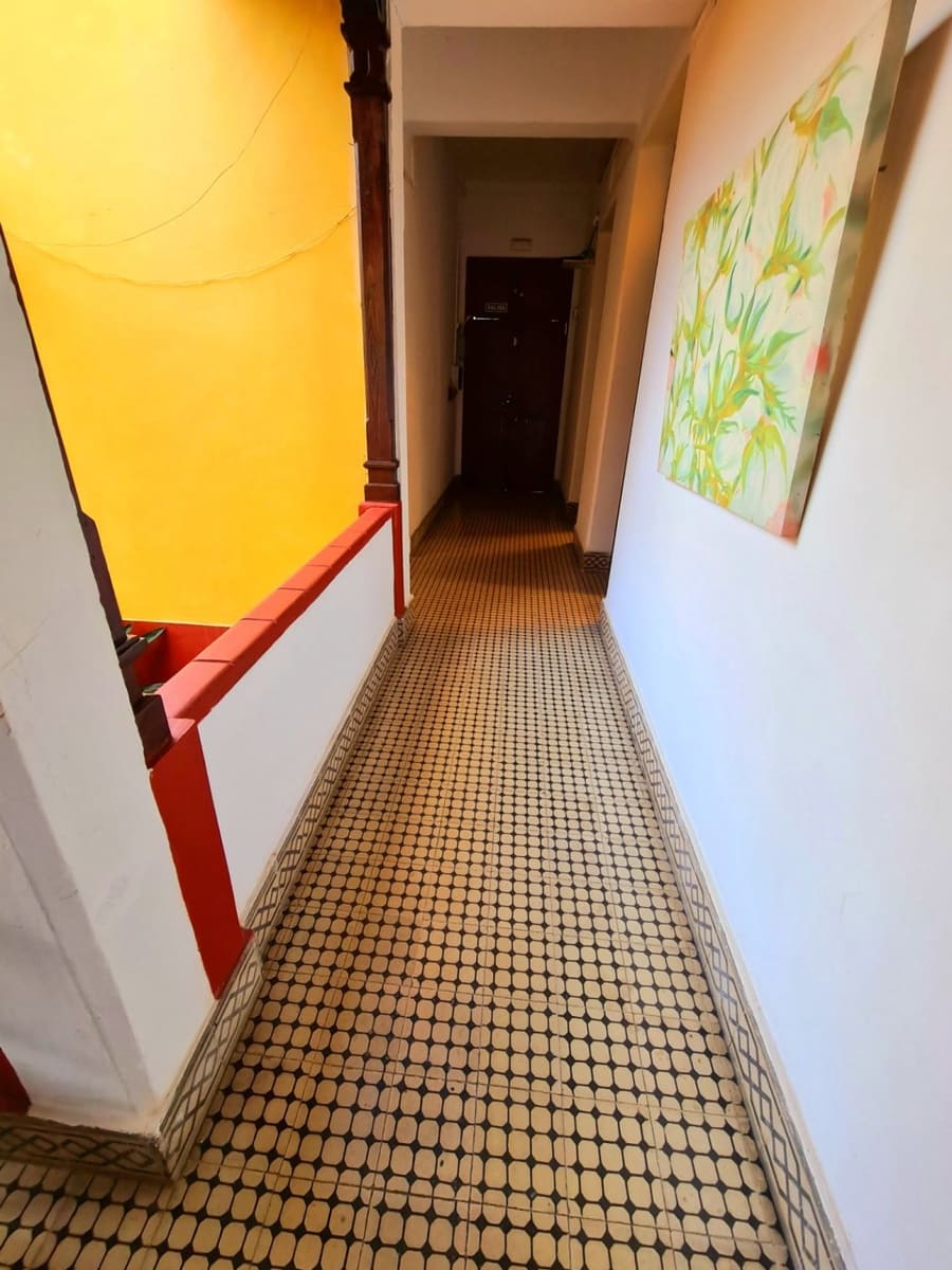 8 sovrum Hus till salu i Arucas med garage - 495 000 € (Ref: 9447162)