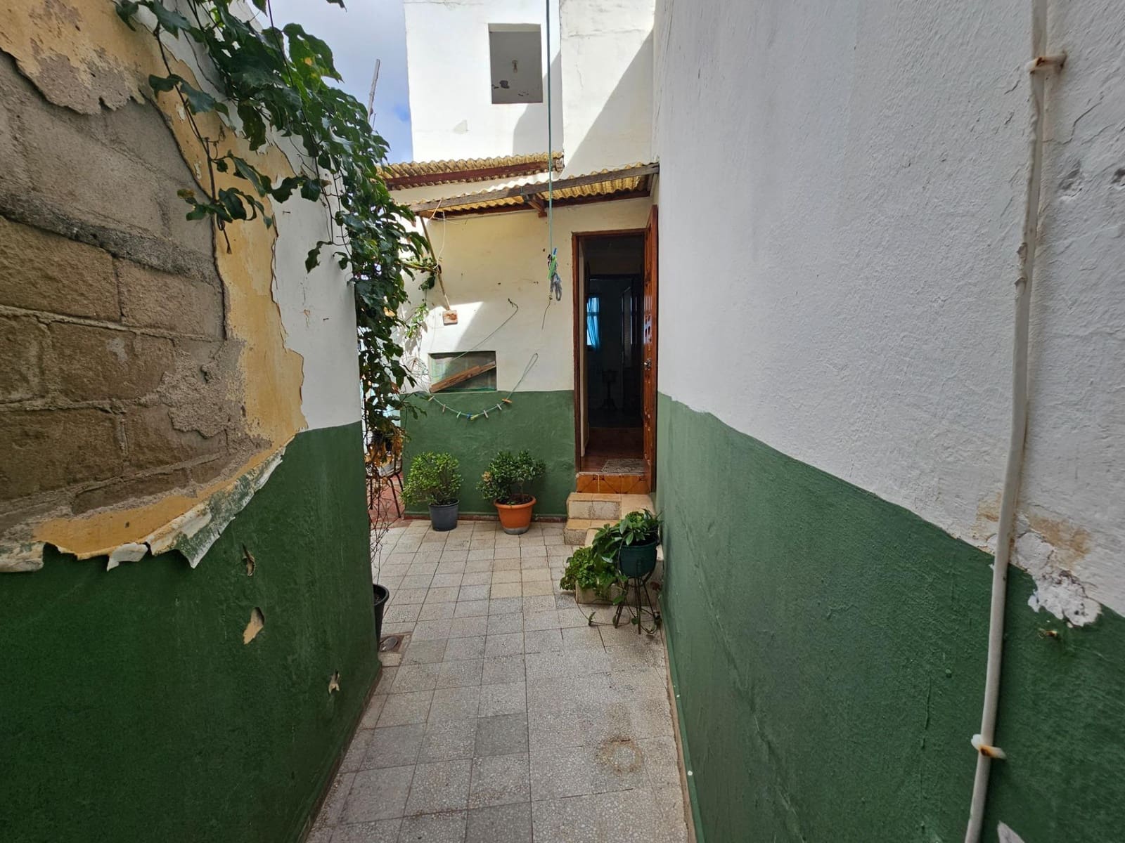 3 bedroom Finca/Country House for sale in Las Palmas de Gran Canaria - € 125,000 (Ref: 9530537)