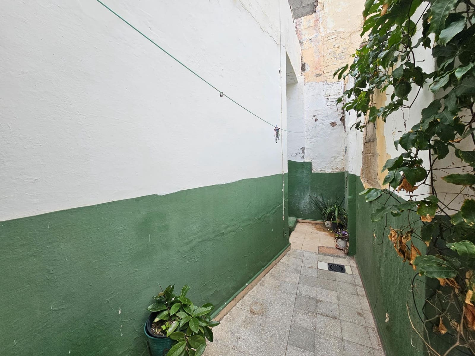 3 bedroom Finca/Country House for sale in Las Palmas de Gran Canaria - € 125,000 (Ref: 9530537)