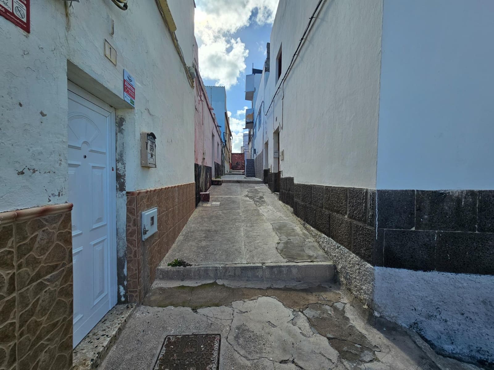 3 bedroom Finca/Country House for sale in Las Palmas de Gran Canaria - € 125,000 (Ref: 9530537)