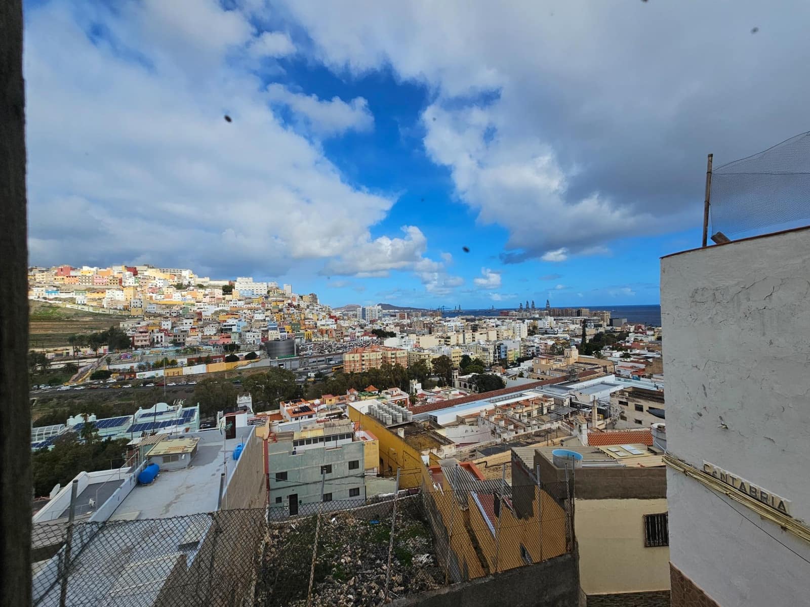 3 bedroom Finca/Country House for sale in Las Palmas de Gran Canaria - € 125,000 (Ref: 9530537)