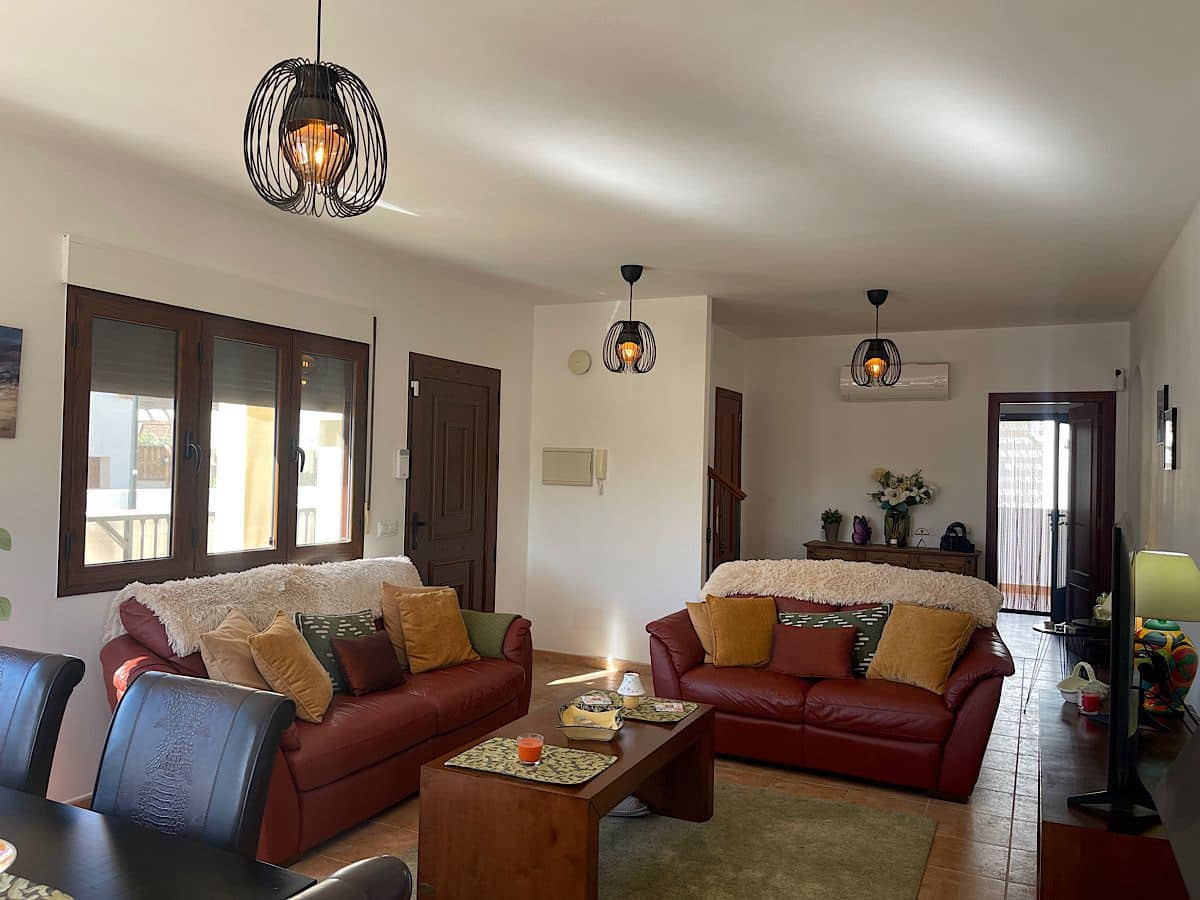 3 sypialnia Finka/Dom wiejski na sprzedaż w Cariatiz z garażem - 219 000 € (Ref: 10153311)