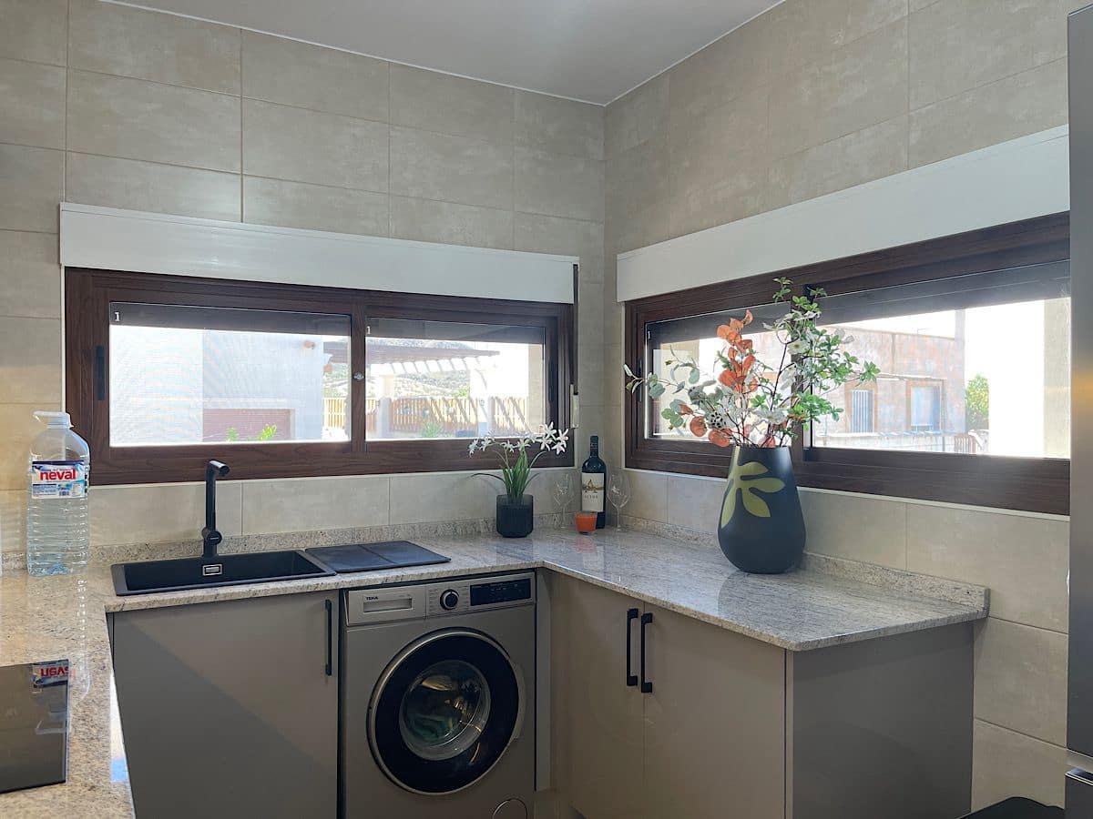 3 sypialnia Finka/Dom wiejski na sprzedaż w Cariatiz z garażem - 219 000 € (Ref: 10153311)