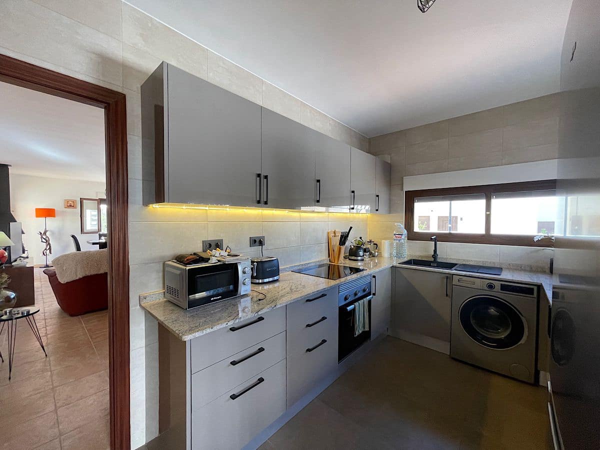 3 sypialnia Finka/Dom wiejski na sprzedaż w Cariatiz z garażem - 219 000 € (Ref: 10153311)