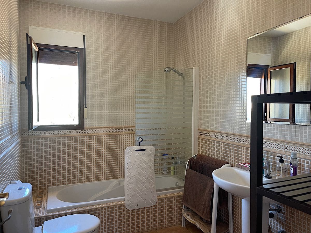 3 sypialnia Finka/Dom wiejski na sprzedaż w Cariatiz z garażem - 219 000 € (Ref: 10153311)