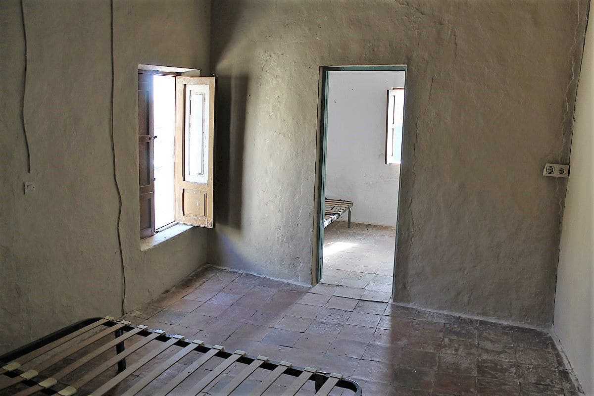 Maison de Ville à vendre à Sorbas - 28 000 € (Ref: 10174727)