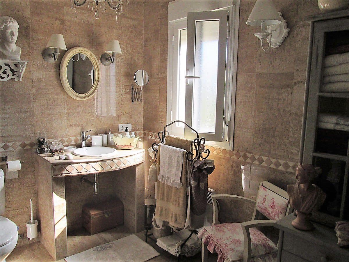 4 soveværelse Finca/Landehus til salg i Sorbas med garage - € 225.000 (Ref: 4543134)