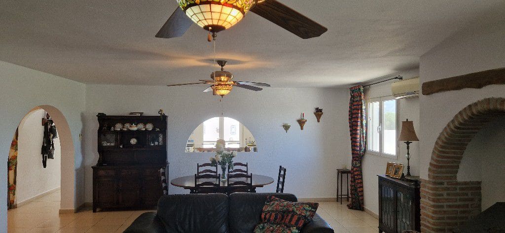 11 soveværelse Finca/Landehus til salg i Tabernas - € 425.000 (Ref: 4822347)