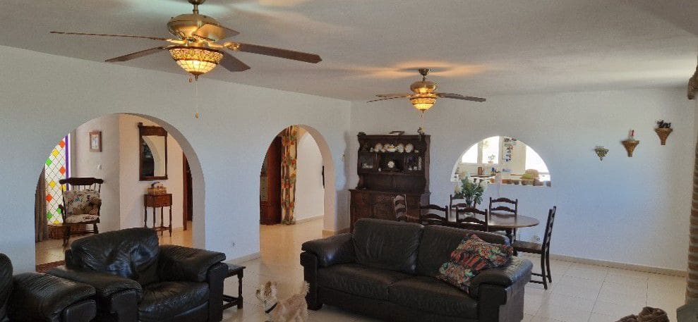 11 soveværelse Finca/Landehus til salg i Tabernas - € 425.000 (Ref: 4822347)