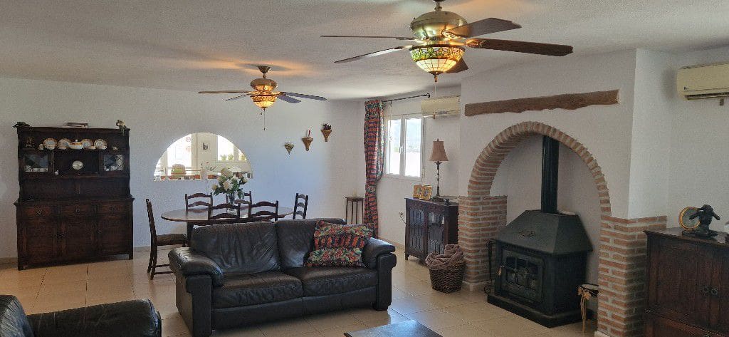 11 soveværelse Finca/Landehus til salg i Tabernas - € 425.000 (Ref: 4822347)