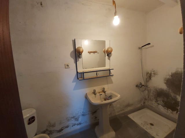 3 camera da letto Casa in vendita in Cariatiz, Sorbas con garage - 55.000 € (Rif: 4854779)