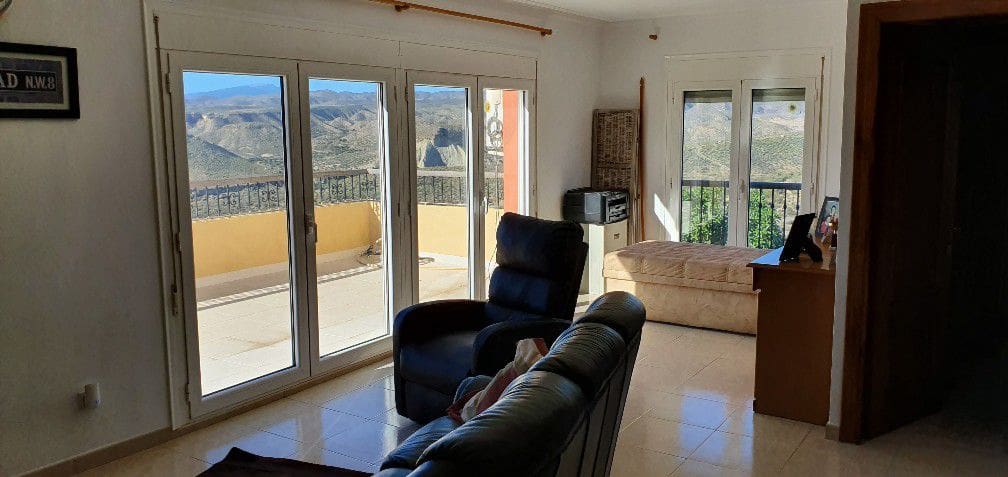 10 soveværelse Finca/Landehus til salg i Tabernas - € 445.000 (Ref: 5018526)