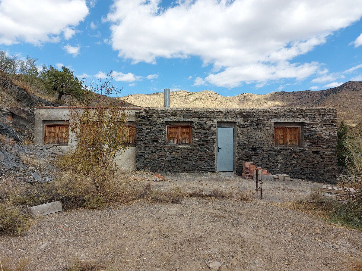 Finca/Landehus til salg i Senes - € 59.900 (Ref: 5708367)