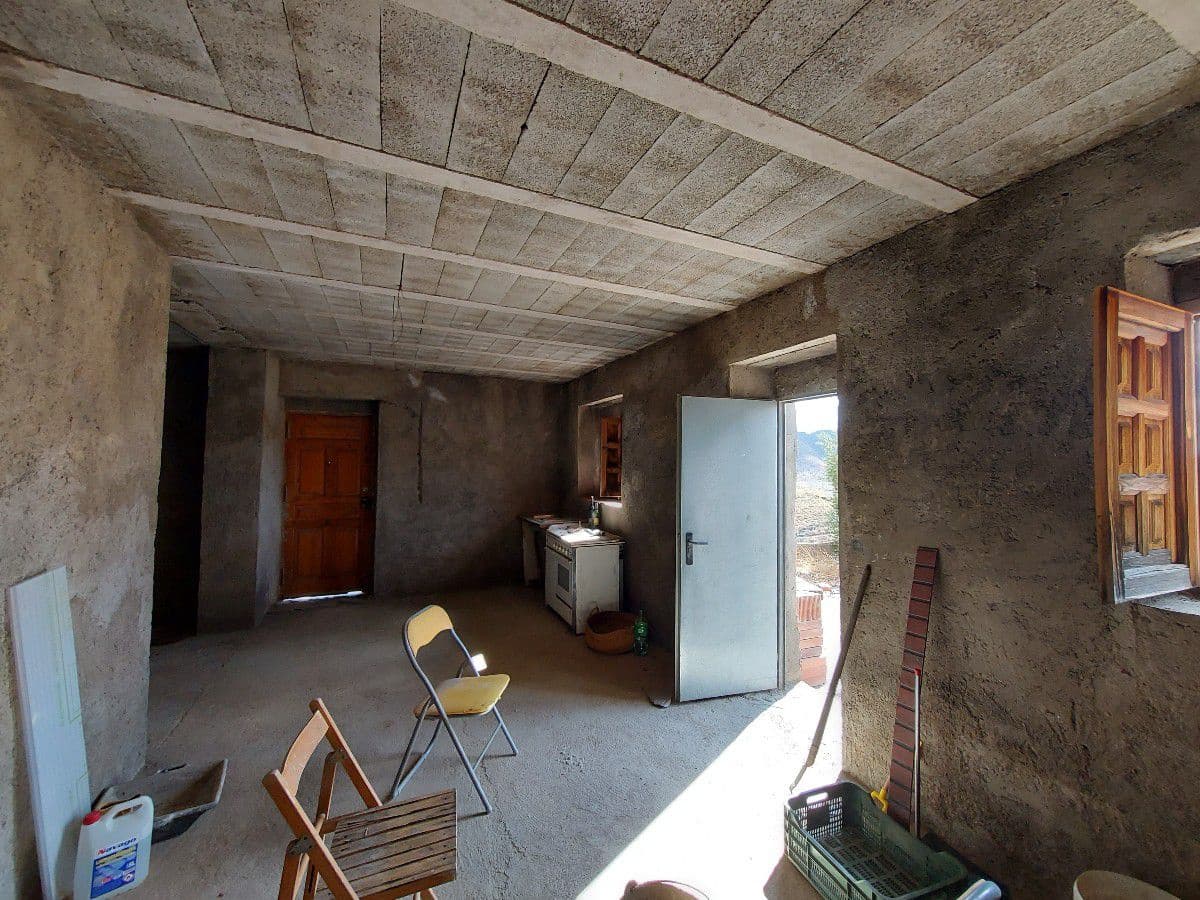 Finca/Landehus til salg i Senes - € 59.900 (Ref: 5708367)