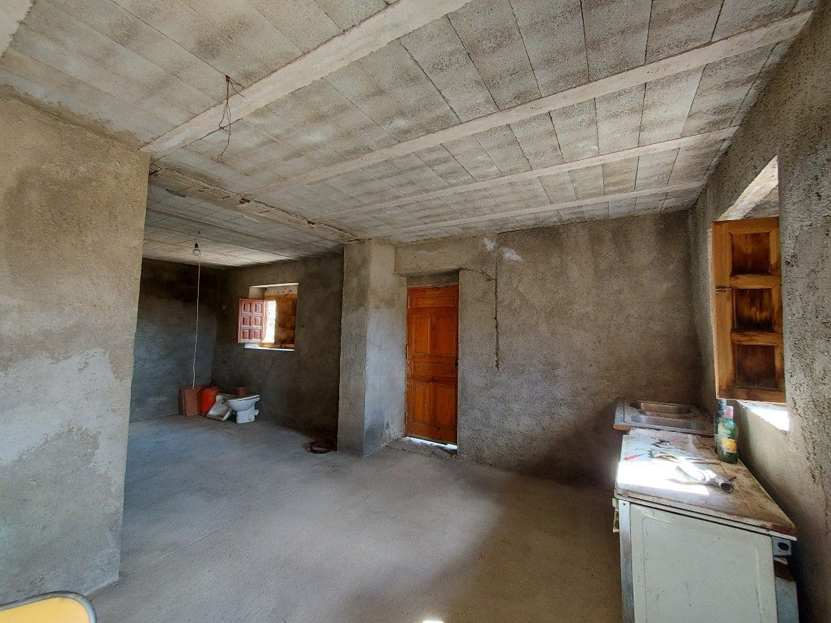 Finca/Landehus til salg i Senes - € 59.900 (Ref: 5708367)