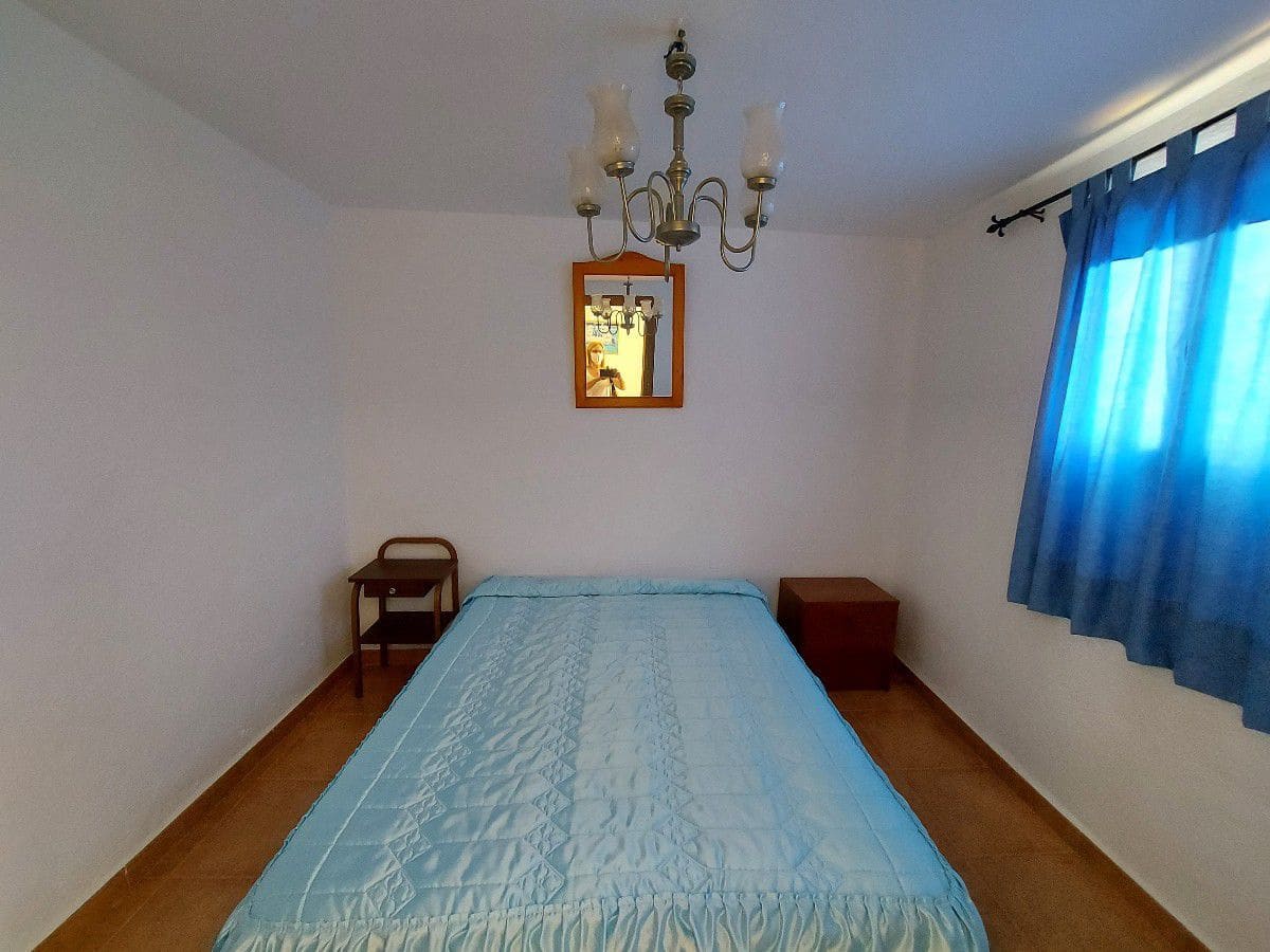 3 bedroom Townhouse for sale in Uleila del Campo € 56,000 (Ref 6384211)