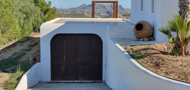 5 soveværelse Finca/Landehus til salg i Agua Amarga, Níjar med garage - € 950.000 (Ref: 6566589)