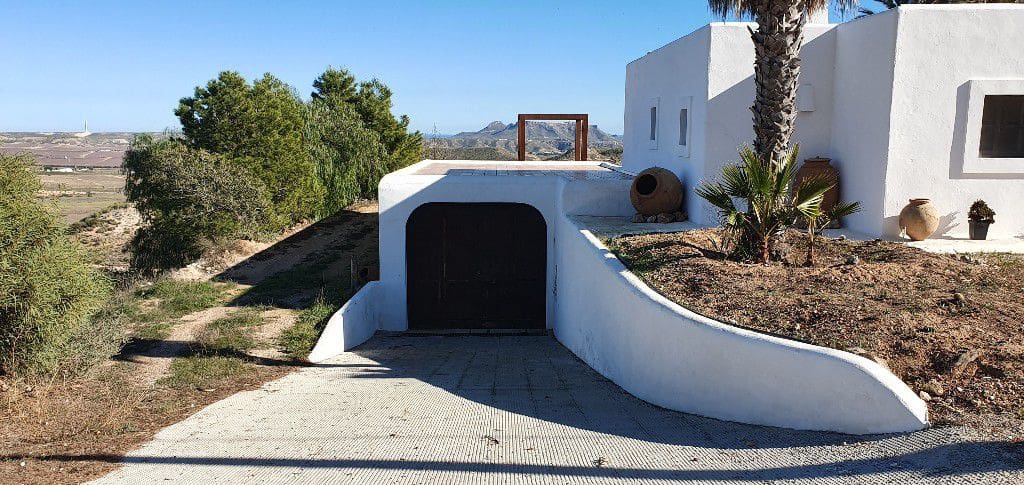 5 soveværelse Finca/Landehus til salg i Agua Amarga med garage - € 950.000 (Ref: 6566589)