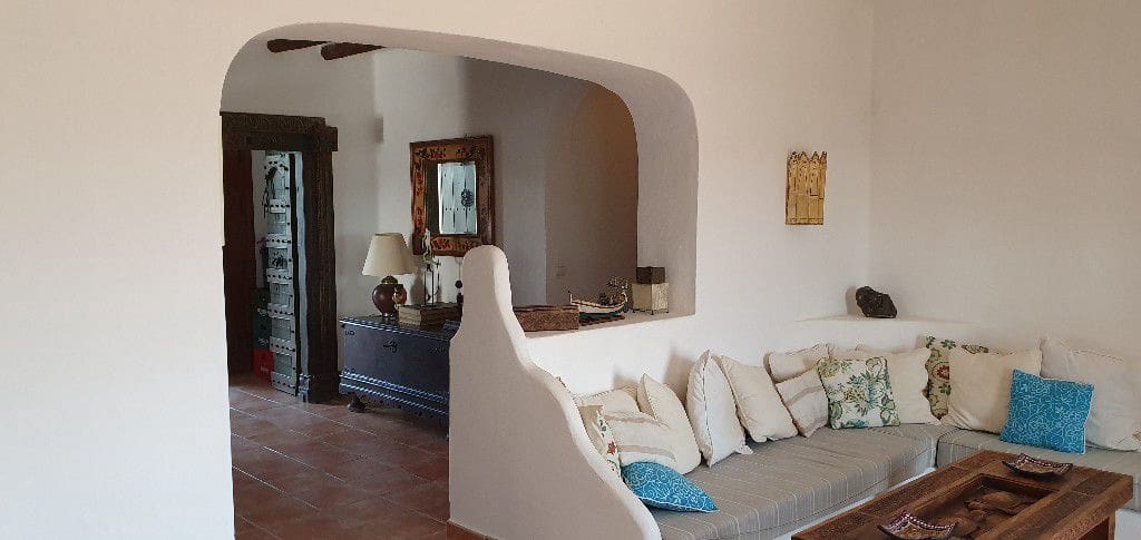 5 soveværelse Finca/Landehus til salg i Agua Amarga med garage - € 950.000 (Ref: 6566589)