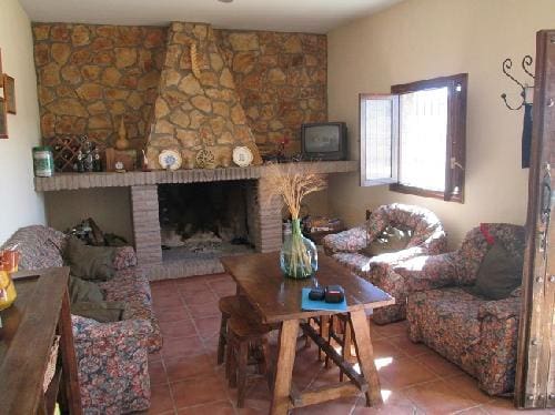 2 soverom Finca/Herregård til salgs i Senés med garasje - € 139 950 (Ref: 6988778)