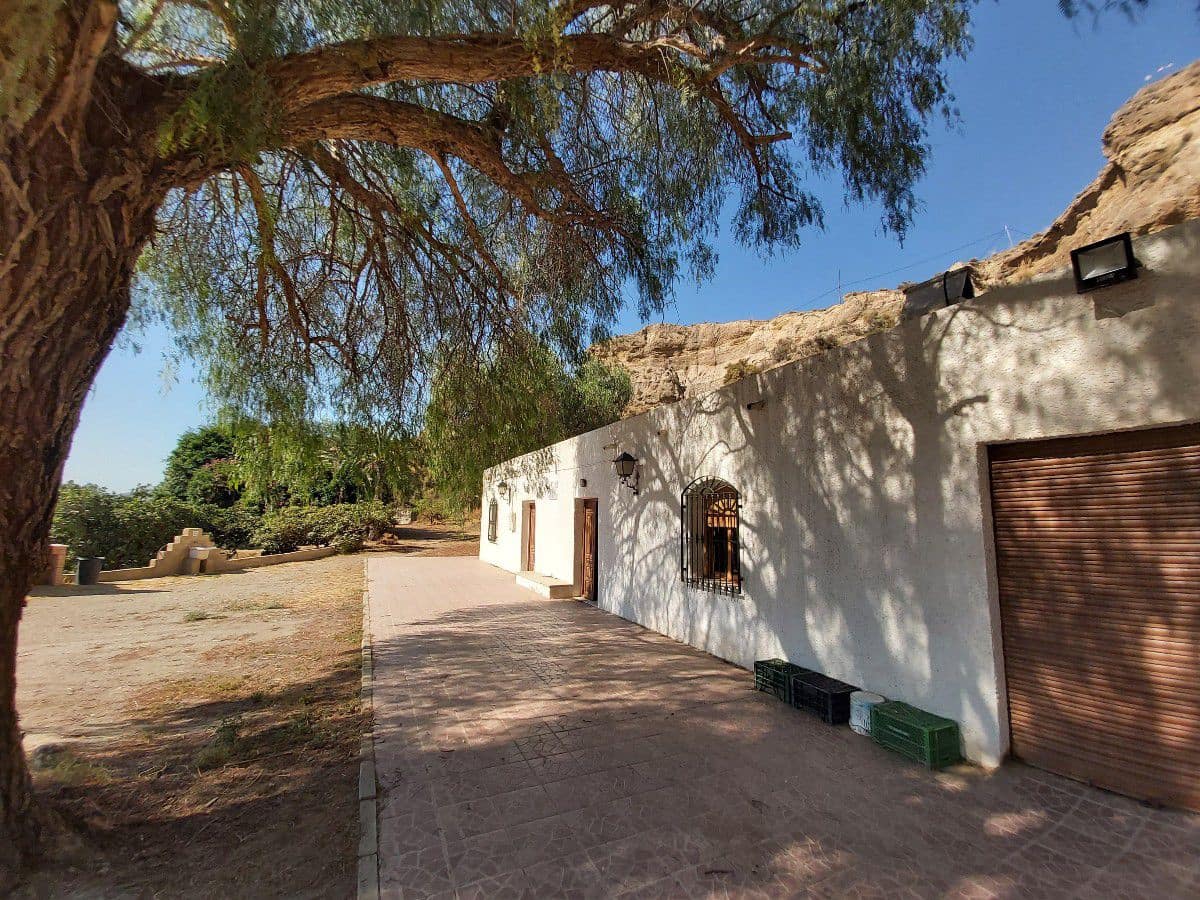6 bedroom Finca/Country House for sale in Gador with garage - € 400,000 (Ref: 7239082)
