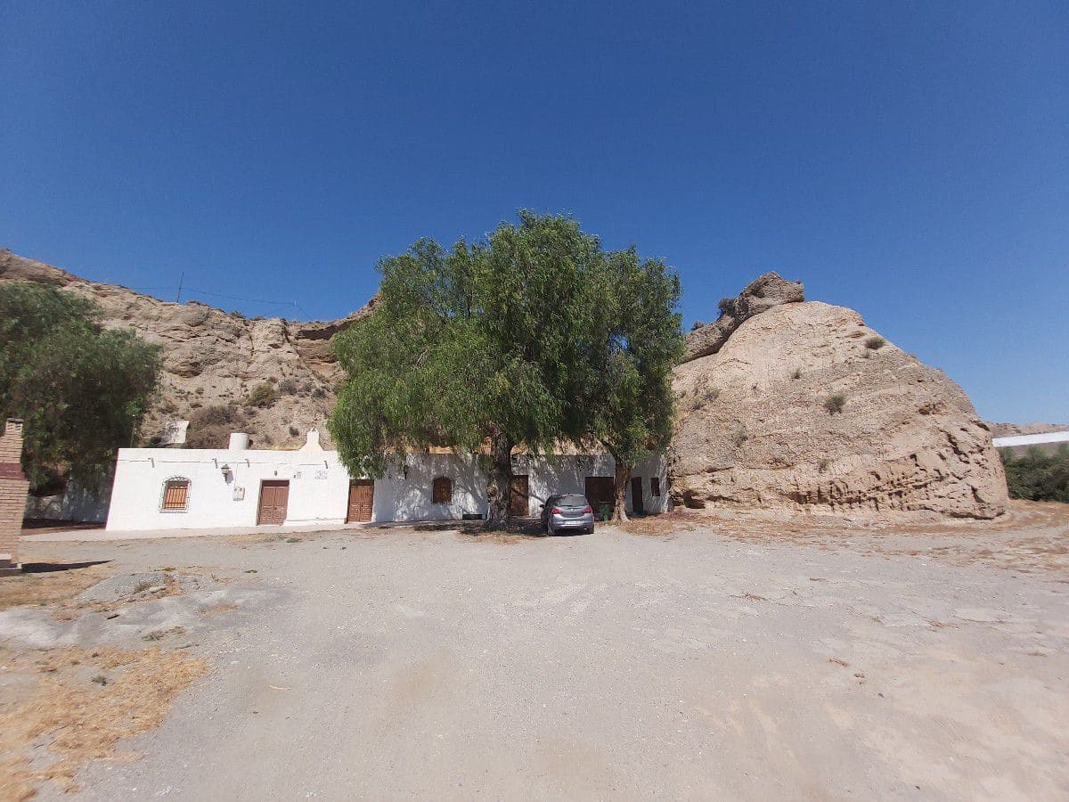 6 bedroom Finca/Country House for sale in Gador with garage - € 400,000 (Ref: 7239082)