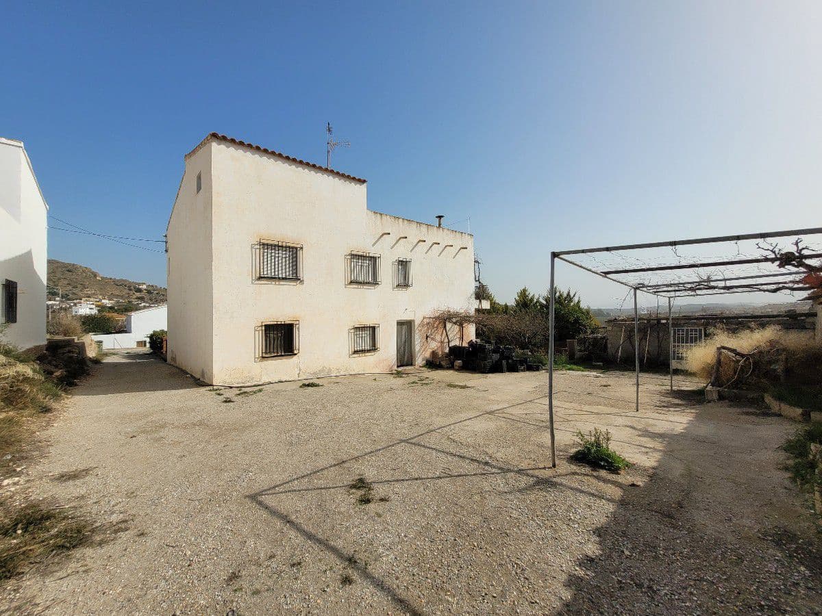 6 bedroom Finca/Country House for sale in Cariatiz with garage - € 168,000 (Ref: 7422710)