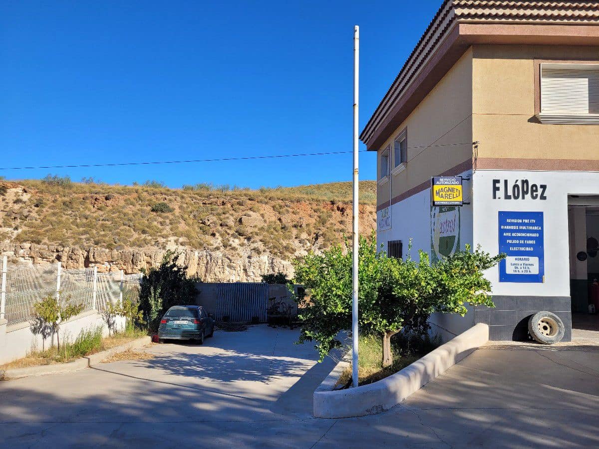 4 soveværelse Virksomhed til salg i Sorbas med garage - € 500.000 (Ref: 7558247)