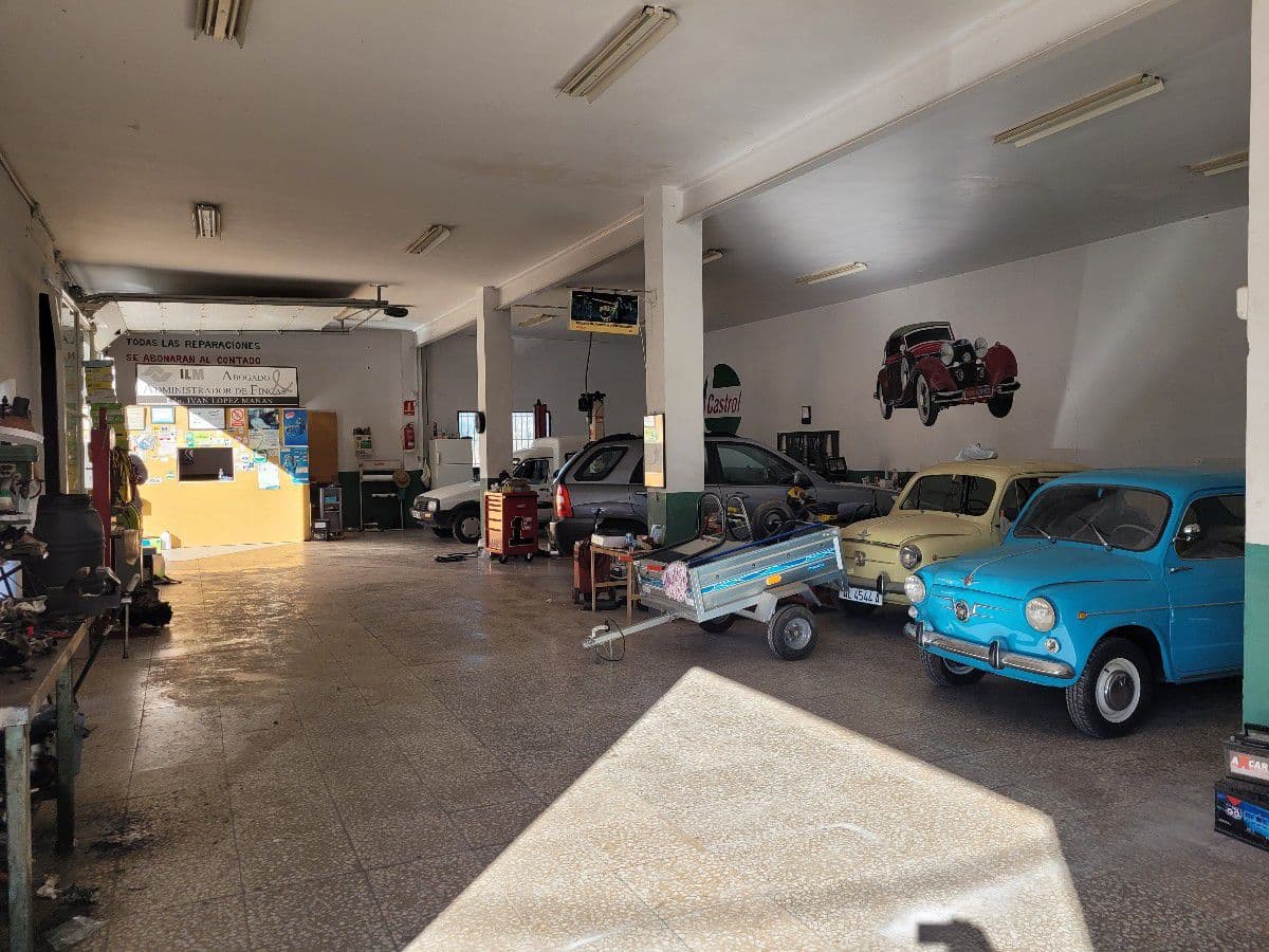 4 soveværelse Virksomhed til salg i Sorbas med garage - € 500.000 (Ref: 7558247)