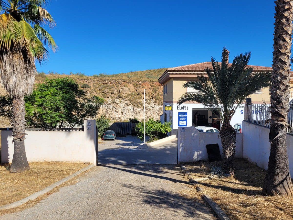 4 soveværelse Virksomhed til salg i Sorbas med garage - € 500.000 (Ref: 7558247)