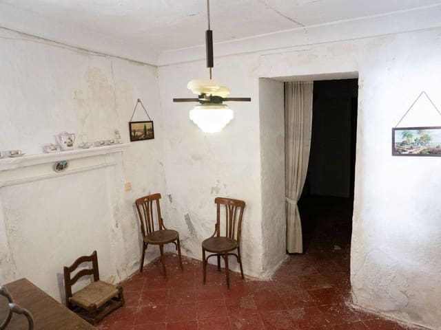 4 soveværelse Byhus til salg i Uleila del Campo med garage - € 89.000 (Ref: 7729893)