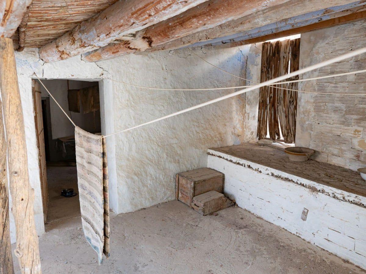 4 soveværelse Byhus til salg i Uleila del Campo med garage - € 89.000 (Ref: 7729893)