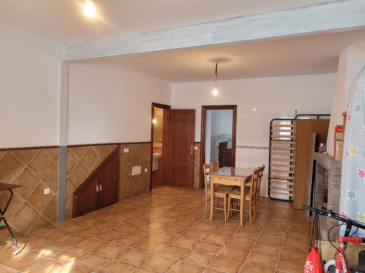 4 soveværelse Byhus til salg i Lucainena de las Torres med garage - € 150.000 (Ref: 7739234)