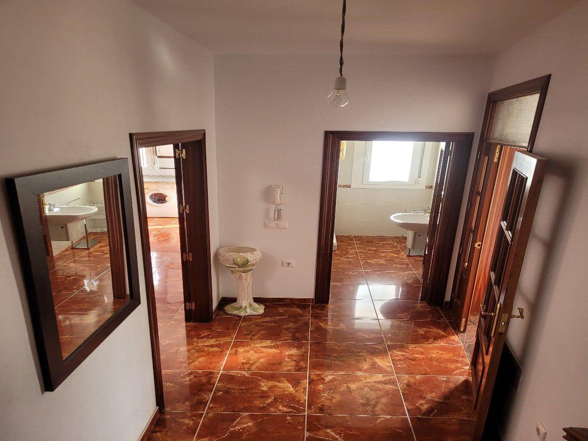 4 soveværelse Byhus til salg i Lucainena de las Torres med garage - € 150.000 (Ref: 7739234)