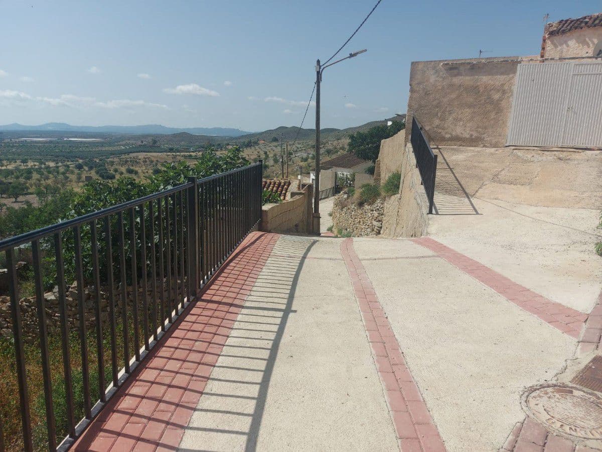 Townhouse for sale in Uleila del Campo - € 35,000 (Ref: 7742127)